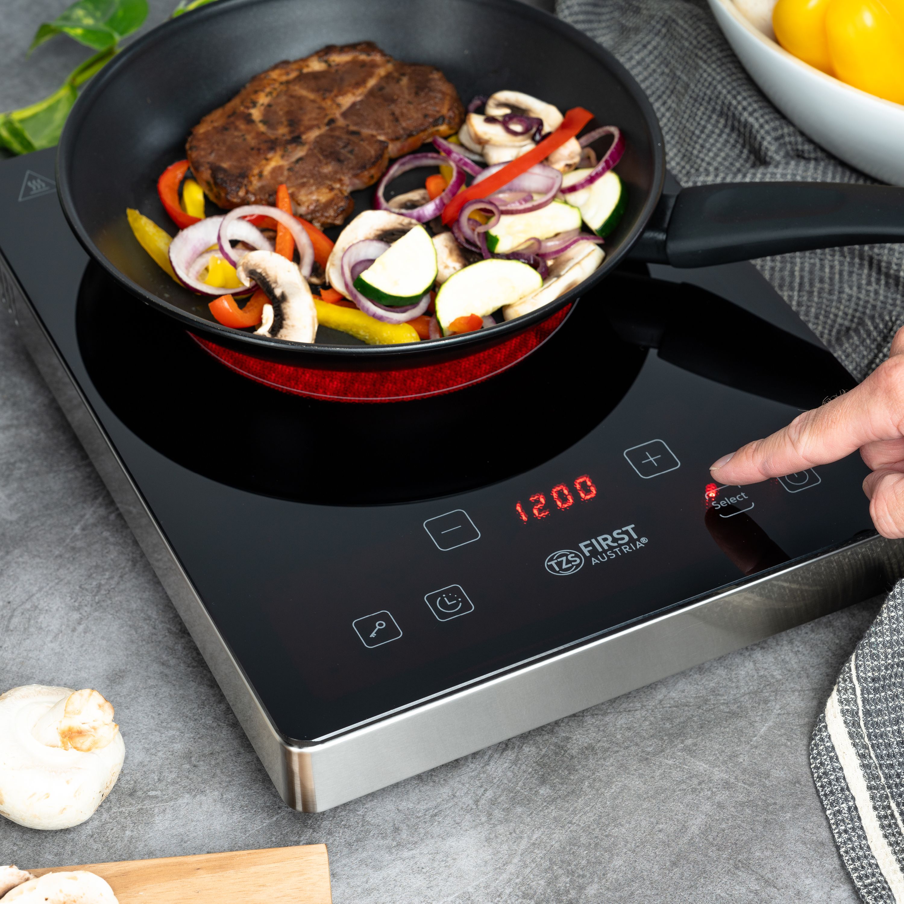 Infrared Single Hotplate 2000 W, Touch Display, Timer