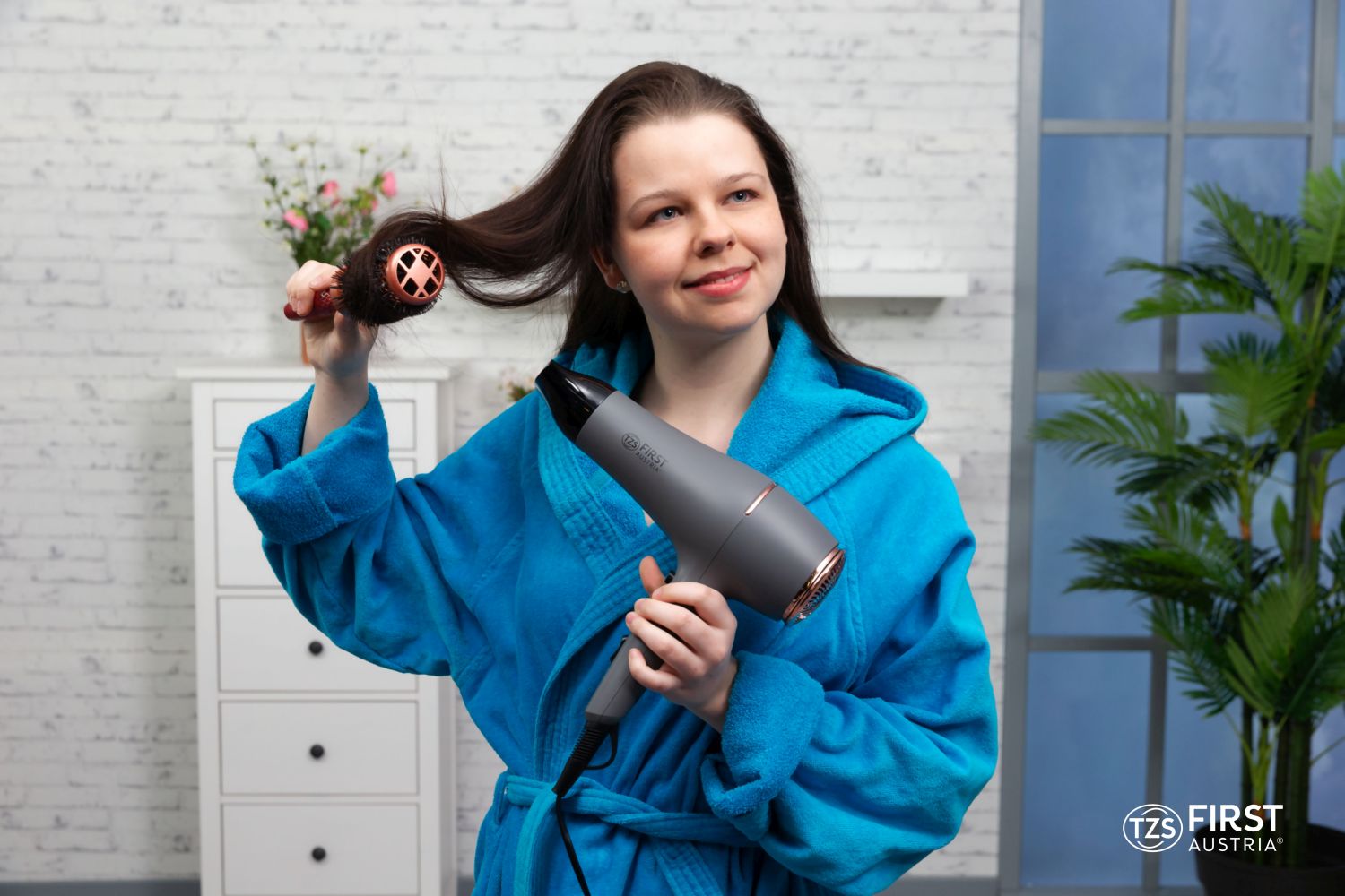 Hair Dryer 2200 W, Ionic Technology, with Diffuser