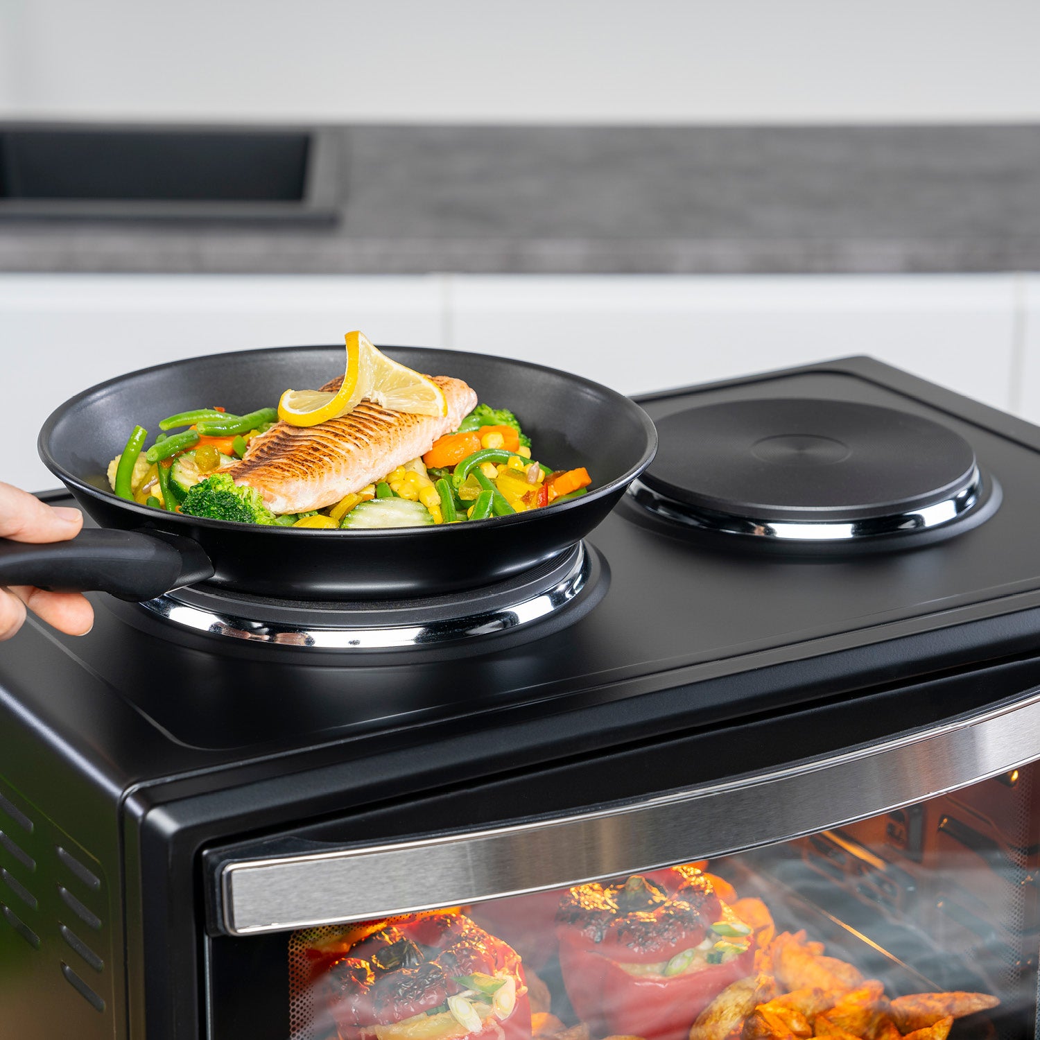 Mini-Backofen 45L, mit Kochplatten, Umluft