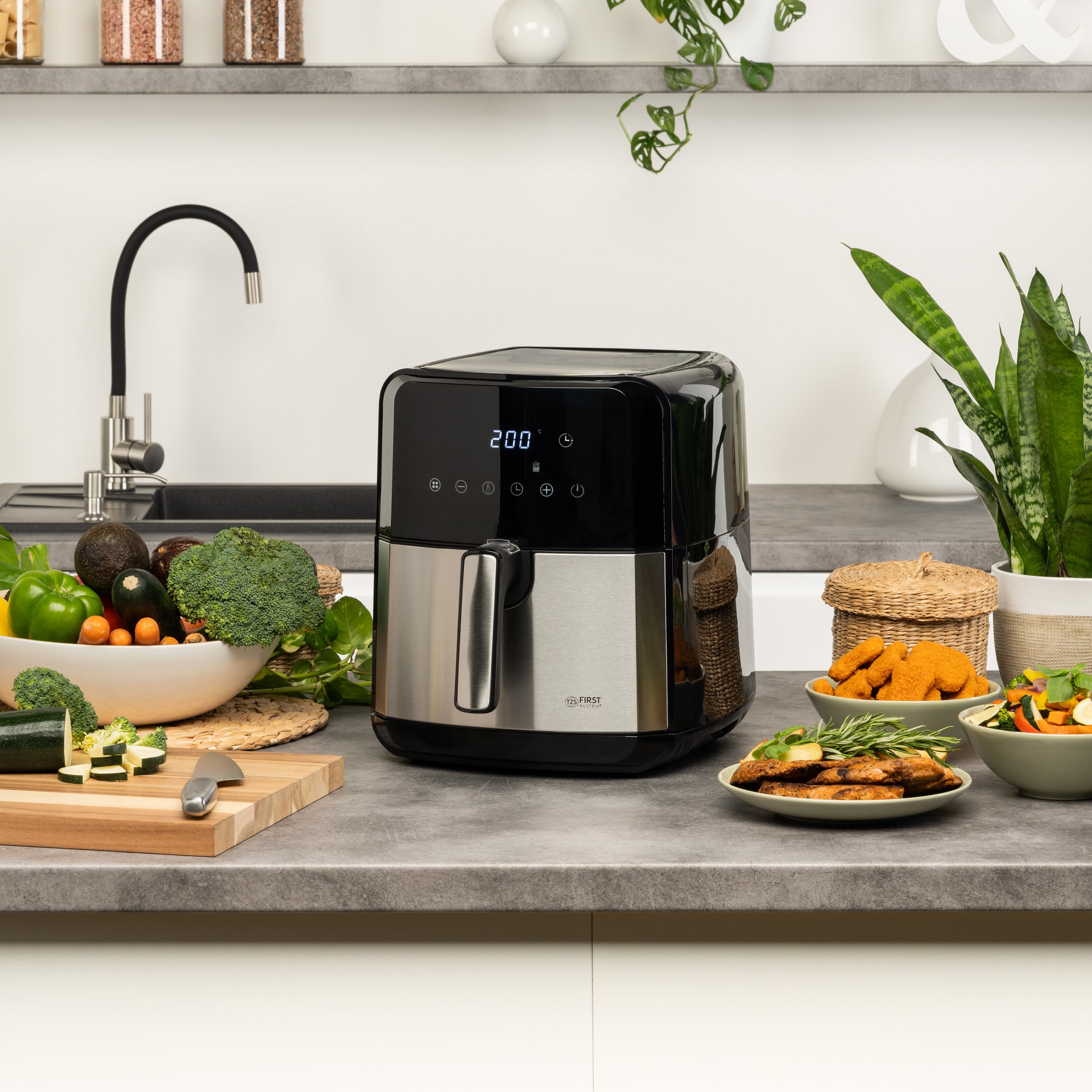 Air Fryer 5 L, 8 Programs, with Delayed Start