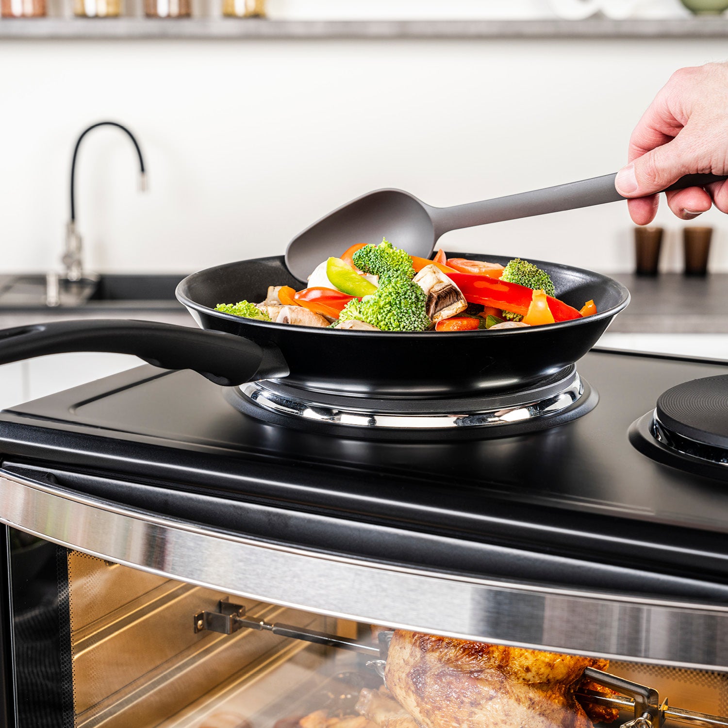 Mini-Backofen 60L, mit Kochplatten, Drehspieß