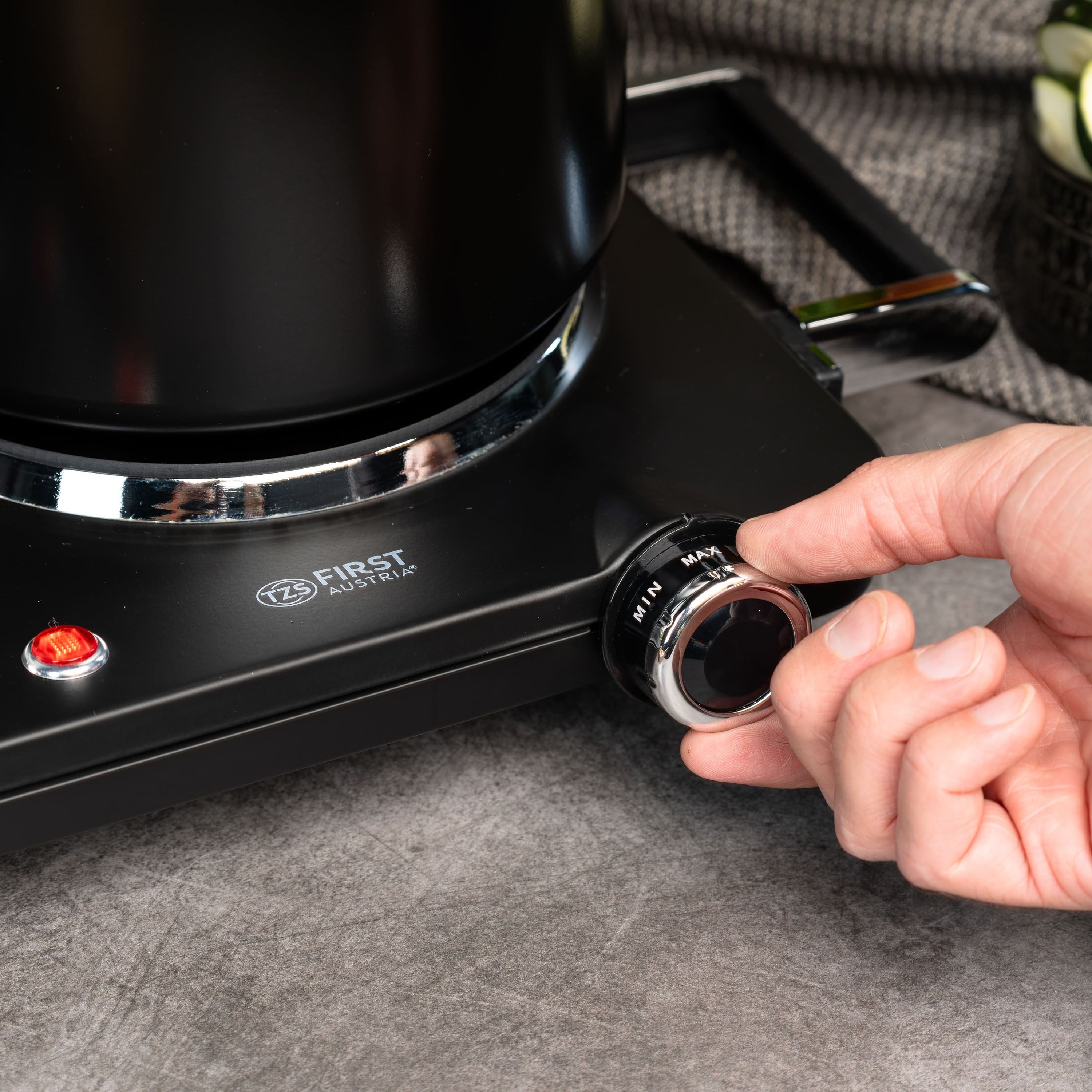 Double Infrared Hotplate 2500 W, Glass Ceramic, 22/16.5 cm