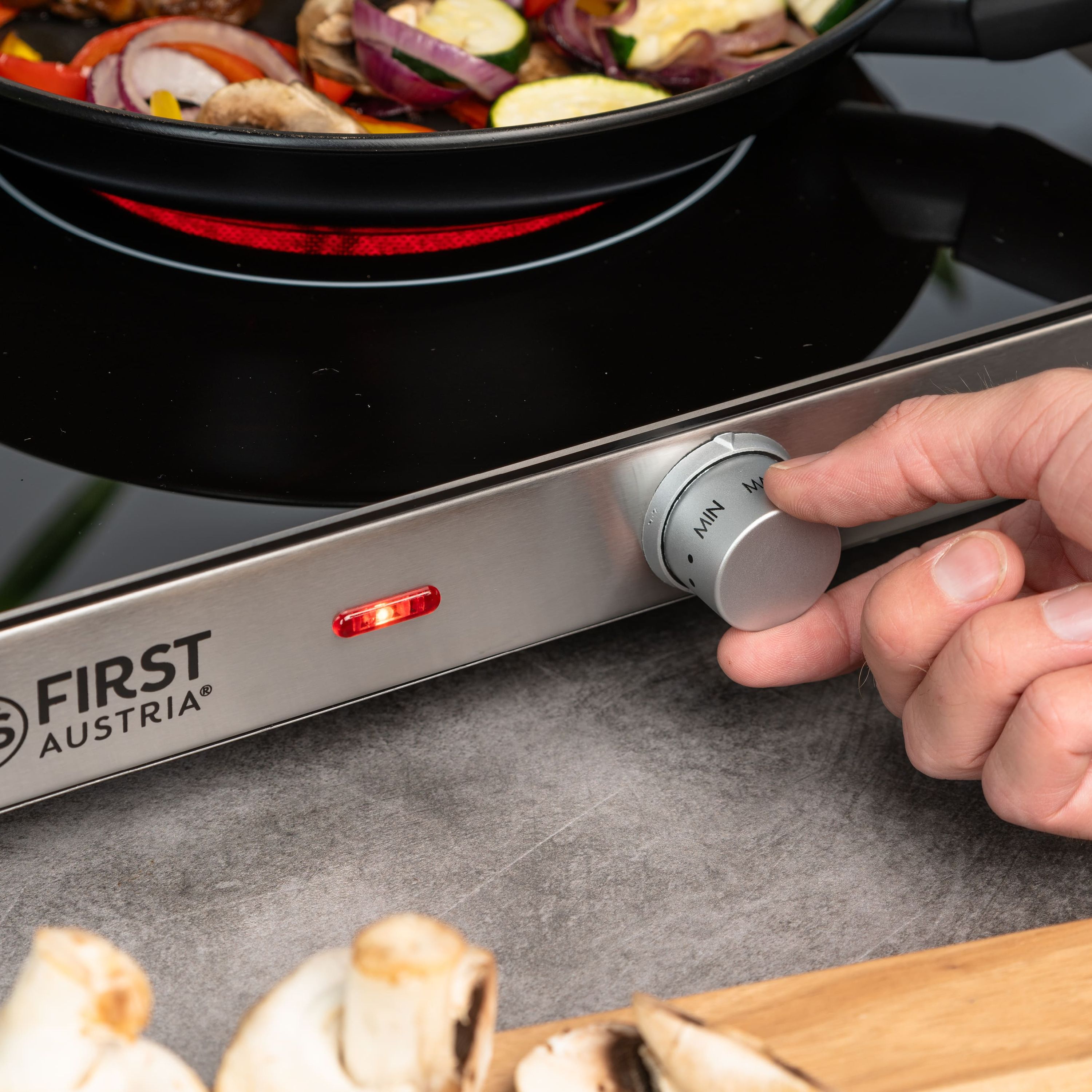 Double Infrared Hotplate 2800 W, Glass Ceramic, 20/16.5 cm